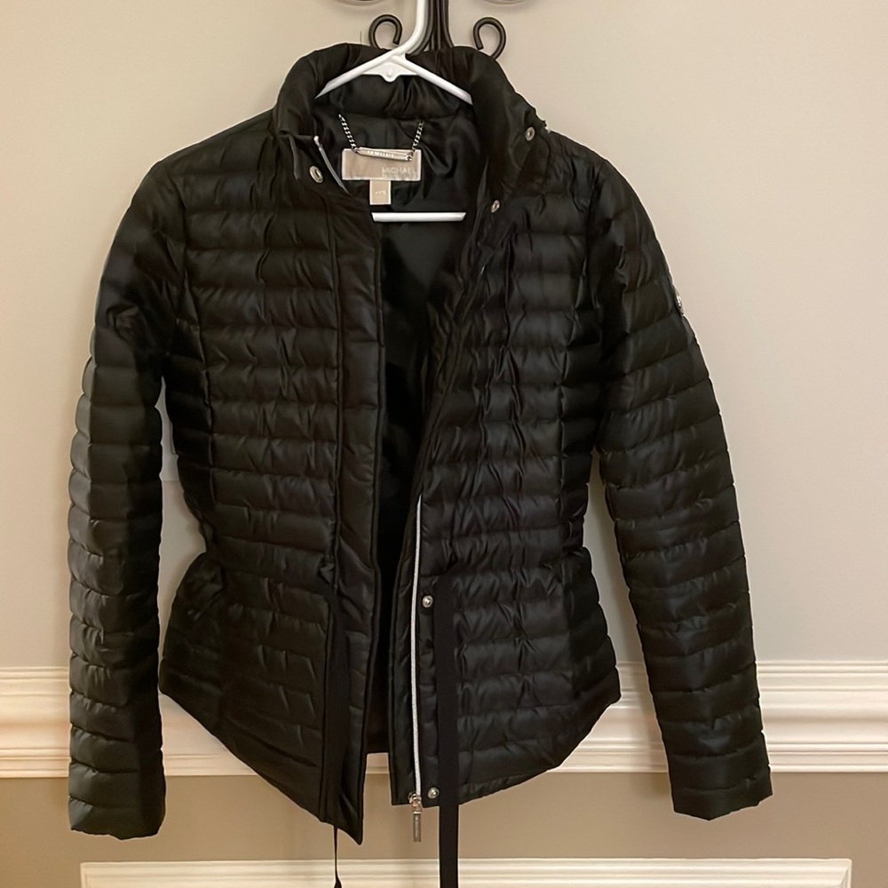 Michael Kors puffer jacket size XXS with tie around waist